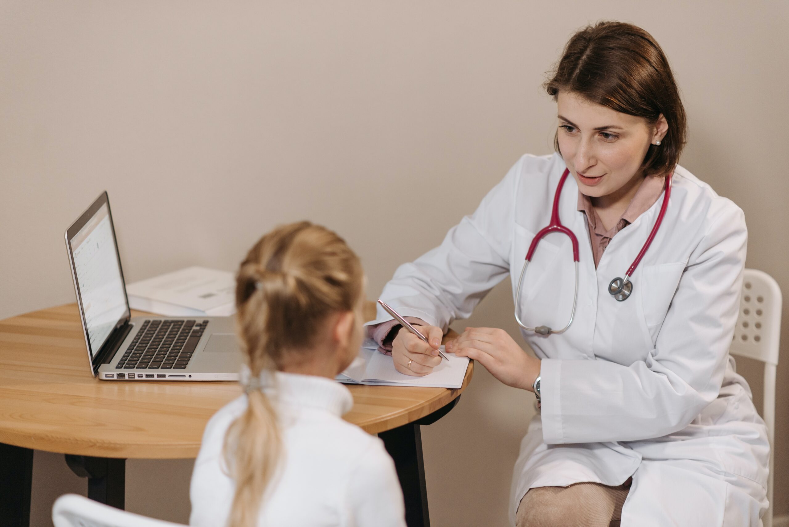 How Can Medical Advertising Bring Through More Referrals?